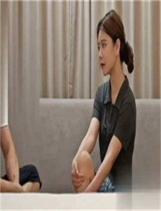 《总裁别再追我了-国内自拍99P》